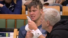 Σοκαριστικός τραυματισμός για τον Ρούνε στη Στοκχόλμη: Υπέστη ρήξη αχιλλείου και θα μείνει εκτός court για 3-6 μήνες - Βίντεο