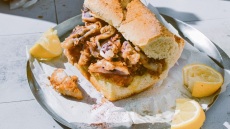 Bocadillo de calamares, το σάντουιτς με καλαμαράκια από την Ισπανία
