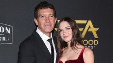 Αντόνιο Μπαντέρας - Μέλανι Γκρίφιθ: Η κόρη τους  παντρεύτηκε στην Ισπανία - Δείτε τις φωτογραφίες