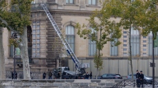 Λούβρο: Για πάνω από 20 χρόνια υποτιμούσαμε τους κινδύνους εισβολής, λέει η υπουργός Πολιτισμού της Γαλλίας