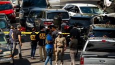 Δύο τραυματίες σε πυροβολισμούς κατά τη διάρκεια επιχείρησης της αστυνομίας μετανάστευσης στο Λος Άντζελες 