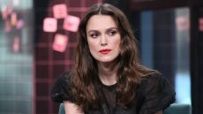 Η Κίρα Νάιτλι έχει απαγορεύσει στα παιδιά της τα social media: «Θέλω να τα προστατεύσω από το τρομακτικό και ανεξέλεγκτο διαδίκτυο»