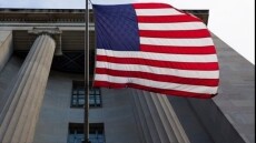 Scope: Υποβάθμισε κατά μία βαθμίδα τις ΗΠΑ – Οι κίνδυνοι για την αμερικανική οικονομία