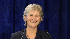 Νέα πρόεδρος της Ιρλανδίας η ανεξάρτητη Κάθριν Κόνολι - Άνετη νίκη με 63,4%
