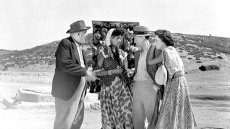 70 χρόνια από το «Λατέρνα, φτώχεια και φιλότιμο» - Η άρνηση για την Καρέζη, ο Αλεξανδράκης που πήρε λεφτά πρωταγωνιστή και τα 126.000 εισιτήρια