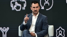 Χαρίτσης: Την ώρα της κηδείας άκουγα Σαββόπουλο, το θεώρησα πιο τίμιο