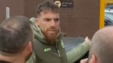 Premier League: Ο Ζοζέ Σα τσακώθηκε με οπαδούς της Γουλβς που του ζήτησαν τον... λόγο για την ήττα από την Μπέρνλι