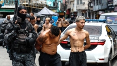 Βραζιλία: Τουλάχιστον 64 νεκροί από την επιχείρηση κατά του οργανωμένου εγκλήματος στο Ρίο ντε Τζανέιρο
