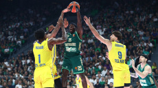 Ο Παναθηναϊκός όταν έπαιξε άμυνα «καθάρισε» τη Μακάμπι επικρατώντας με 99-85 - Δείτε βίντεο