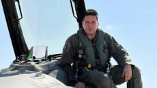 Ο πιλότος της ομάδας ΖΕΥΣ που συγκίνησε με το μήνυμα για την 28η Οκτωβρίου: Τα νέα όπλα αυξάνουν θεαματικά την αποτελεσματικότητα μας 
