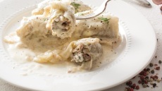 Λαχανοντολμάδες με τρία είδη κιμά από τον Σωτήρη Ευαγγέλου