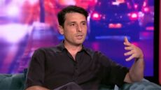 Σπύρος Χατζηαγγελάκης: Tελείωσα το Φυσικό και ήθελα να γίνω ποδοσφαιριστής, καμία σχέση με το θέατρο