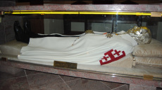 Από ιερέας του... σατανά σε άγιο της Καθολικής Εκκλησίας: Αγιοποιήθηκε ο Μπαρτόλο Λόνγκο