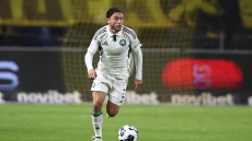 Παναθηναϊκός: Θλάση πρώτου βαθμού ο Καλάμπρια, μπήκε στις προπονήσεις ο Πελίστρι