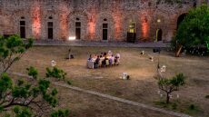 Ρωμαϊκή Αγορά, Δελφοί και Αμφίπολη ανάμεσα στους 19 αρχαιολογικούς χώρους - μνημεία που ανοίγουν για εκδηλώσεις γαστρονομίας