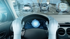 Τα «ρομποταξί» θα κυκλοφορήσουν στους ευρωπαϊκούς δρόμους στο άμεσο μέλλον, δηλώνει ο CEO της Uber