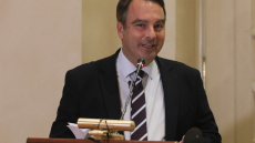 Θύμα απάτης ο βουλευτής Θανάσης Παπαθανάσης - Έφτιαξαν ψεύτικο προφίλ στο Facebook και ζητούσαν χρήματα