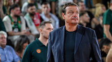 Παναθηναϊκός: Έξαλλος ο Αταμάν δέχθηκε τεχνική ποινή για διαμαρτυρία στο Μονακό - Βίντεο 