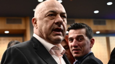 Μπέος: Με λένε ρατσιστή, αλλά εγώ έχω συνεργαστεί με έγχρωμους ποδοσφαιριστές, έχω πάει σεξουαλικά και με μαύρη