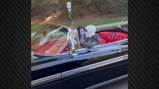 Κόρτνεϊ Καρντάσιαν - Τράβις Μπάρκερ: Μεταμφιέστηκαν σε Σάλι και Τζακ Σκέλινγκτον από το  «The Nightmare Before Christmas»