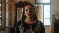 Ερήνη Τορνεσάκη: Η Κρητικιά τραγουδίστρια που διεκδικεί με ένα ριζίτικο υποψηφιότητα στα Grammy