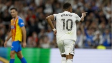 La Liga: Ντοπιέτα ο Μπαπέ στην τεσσάρα της Ρεάλ στη Βαλένθια - Δείτε τα γκολ 