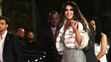 Το πρώτο μήνυμα και το συρτάκι της Γκιλφόιλ στην Ελλάδα - Δείτε ποιους πολιτικούς και επιχειρηματίες κάλεσε στον Αργυρό