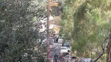 «Φανούρη, Φανούρη» - Σπαρακτικές στιγμές στη θέα του νεκρού 39χρονου, λυγίζουν συγγενείς και φίλοι - Δείτε βίντεο