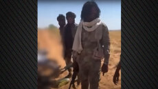 Σουδάν: Σοκαριστικό βίντεο με ένοπλο να σκοτώνει άοπλο και να χαμογελά στην κάμερα - Συνεχίζονται οι σφαγές αμάχων