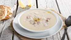 Πατσάς θρεπτικός πλούσιος σε κολλαγόνο, με 54.5 γρ πρωτεΐνης/μερίδα