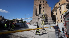 Κατάρρευση πύργου στη Ρώμη: «Όλα έτρεμαν, προσπαθήσαμε να σωθούμε» - Συγκλονίζει η μαρτυρία του τραυματία εργάτη