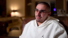 «Χειρότεροι και από Ναζί»: 21χρονος Ισραηλινός μιλά για τη σεξουαλική κακοποίηση που υπέστη στα χέρια των βασανιστών του στη Γάζα