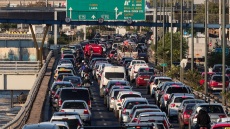 Live η κίνηση στους δρόμους της Αττικής - Μποτιλιαρισμένος ο Κηφισός, μεγάλες καθυστερήσεις σε Αττική Οδό και Σκαραμαγκά