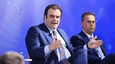 «Η Ελλάδα επέστρεψε» δήλωσε ο Πιερρακάκης μετά τη συμφωνία για τους υδρογονάνθρακες