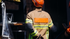 Επτά άνθρωποι παγιδευμένοι σε ηλεκτροπαραγωγικό σταθμό στη Νότια Κορέα μετά την κατάρρευση μεγάλης κατασκευής