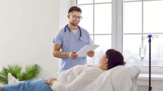 Ασφαλιστήριο: Ποιες καλύψεις προβλέπει σε περίπτωση ατυχήματος στο εξωτερικό