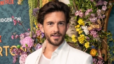 Τζόναθαν Μπέιλι για το ενδεχόμενο να  γίνει πατέρας: Υπάρχει ως ιδέα, αλλά αυτή τη στιγμή δεν «φωνάζει» πολύ μέσα μου