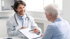 Δωρέαν υπηρεσίες υγείας: Ο τετραψήφιος αριθμός που φέρνει τις ΚΟΜΥ κοντά στους πολίτες σε 900 περιοχές
