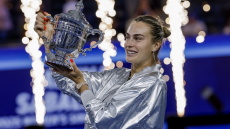 Αρίνα Σαμπαλένκα: Έγραψε ιστορία με έσοδα 15 εκατ. δολάρια στο 2025 και «έσπασε» το ρεκόρ της Σερένα Γουίλιαμς 