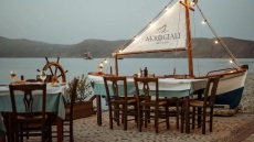 Ακρογιάλι: Η ουσία της απλότητας στον Κορφαλώνα Κισσάμου
