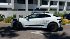 Ρομποτικά ταξί βγαίνουν στους αυτοκινητοδρόμους σε Σαν Φρανσίσκο, Φοίνιξ και Λος Άντζελες