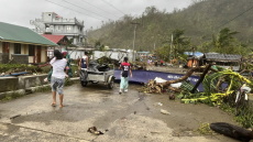 Ο πρόεδρος των Φιλιππίνων υπόσχεται πως «θα μπει κόσμος στη φυλακή» για εικονικά αντιπλημμυρικά έργα