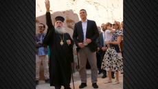 Στο Όρος Σινά ο Κικίλιας με την οικογένειά του - «Η επίσκεψη αυτή είναι από τις μεγαλύτερες ευλογίες της ζωής μου»
