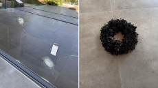 Πυροβόλησαν 14 φορές μεζονέτα επιχειρηματία στη Ρόδο, άφησαν μαύρο στεφάνι στην είσοδο - Δείτε φωτογραφίες