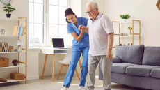 Εγκεφαλικό επεισόδιο: Δύο κρίσιμα βήματα που σώζουν ζωές – Τι πρέπει να γίνει στο νοσοκομείο
