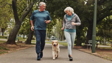 Καρκίνος: Πόσες ώρες περπάτημα την εβδομάδα μειώνουν τον κίνδυνο, σύμφωνα με επιστήμονες του Χάρβαρντ
