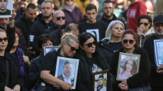 Δικαιοσύνη για τα 63 θύματα του κλαμπ στο Κότσανι ζήτησαν χιλιάδες διαδηλωτές στα Σκόπια
