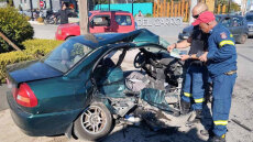 Τροχαίο δυστύχημα στη Λεωφόρο Λαυρίου στην Παιανία - Νεκροί δύο ηλικιωμένοι μετά από σύγκρουση ΙΧ