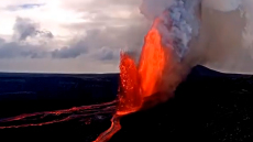 Εξερράγη το ηφαίστειο Σακουρατζίμα στην Ιαπωνία, δείτε εντυπωσιακά πλάνα - Πάνω από 30 πτήσεις ακυρώθηκαν
