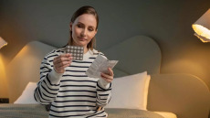 «Καμπανάκι» για την κατανάλωση αντιβιοτικών στην Ελλάδα – Τι πρέπει να αλλάξει
